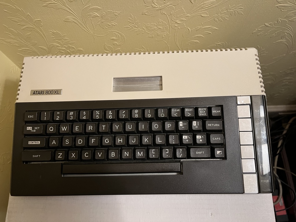 [Atari 800 XL]